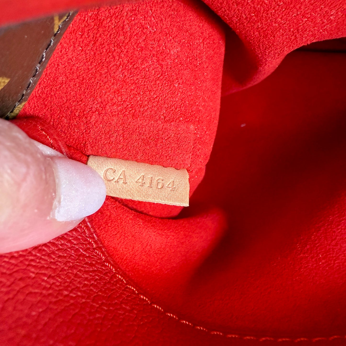 Louis Vuitton Pallas MM