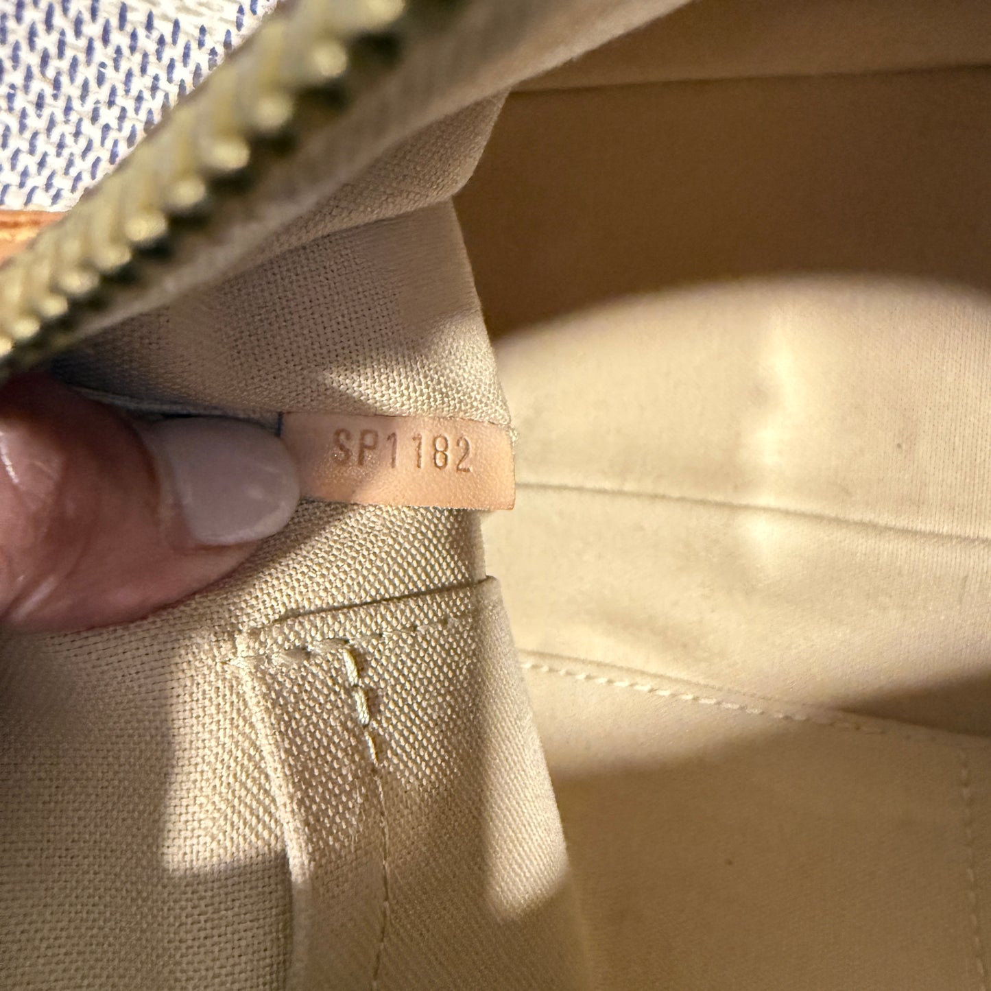 Louis Vuitton Siracusa PM