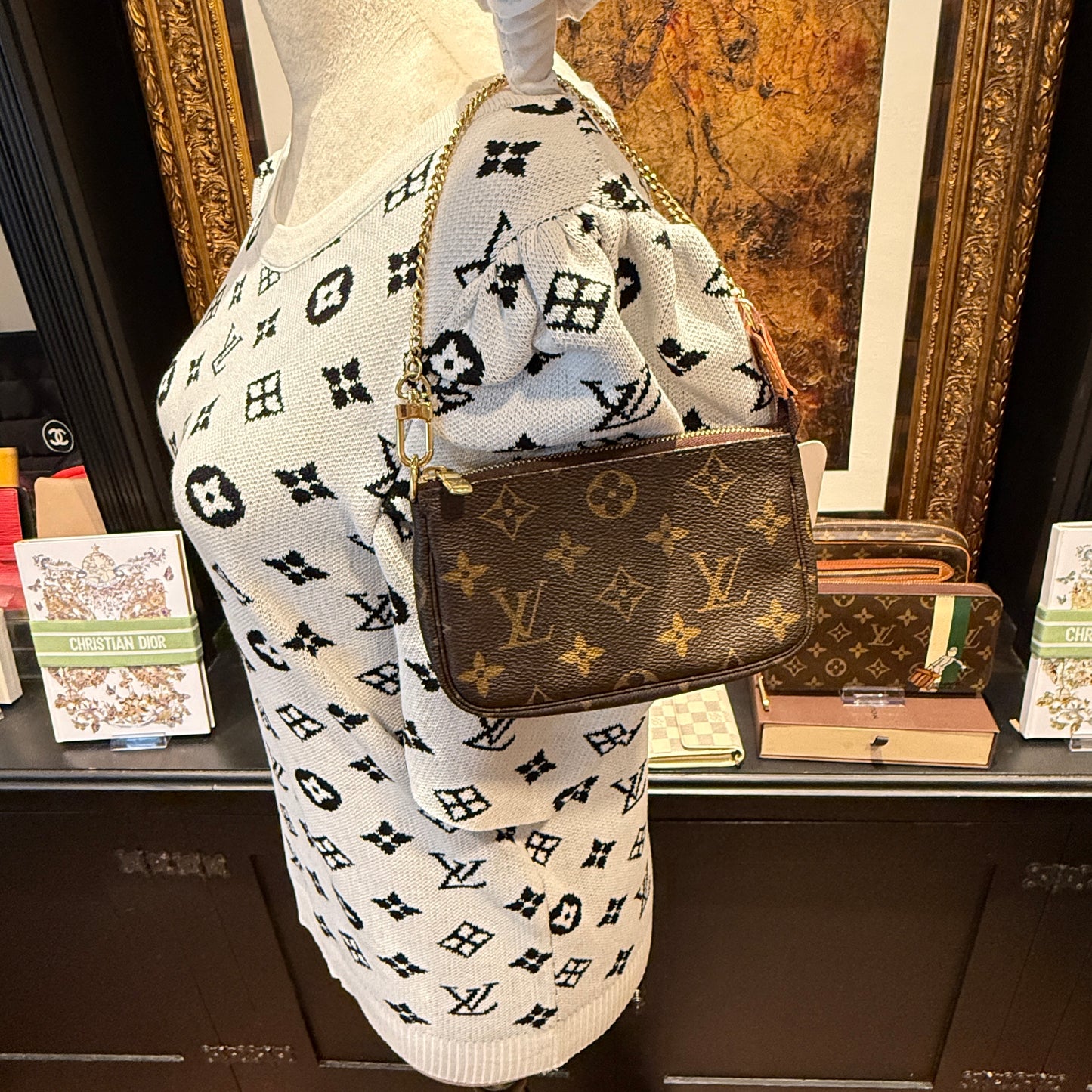 Louis Vuitton Mini Pochette