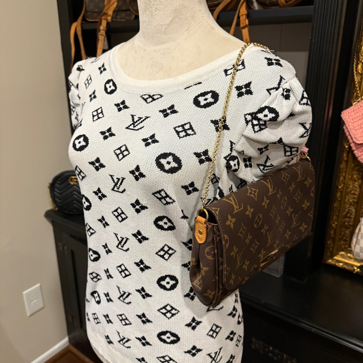 Louis Vuitton Favorite MM
