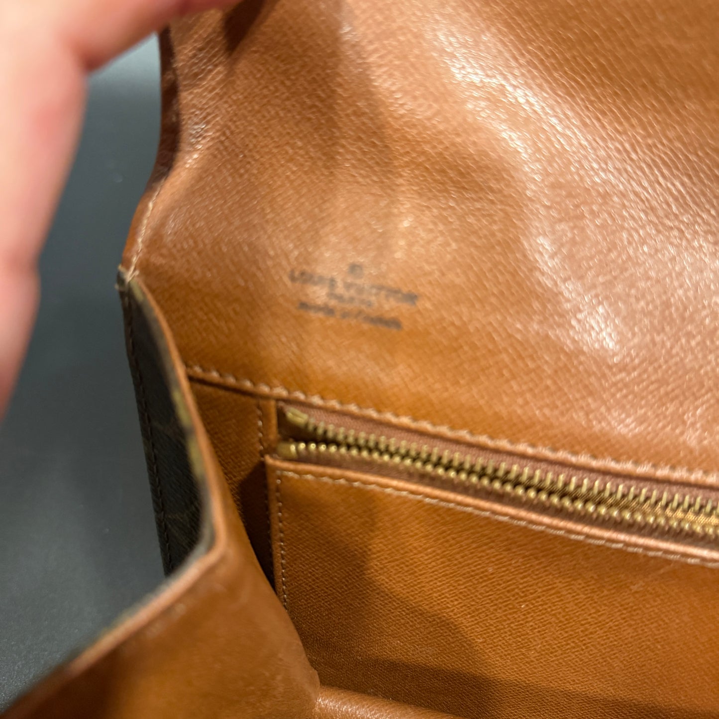 Louis Vuitton Pochette Dame Small