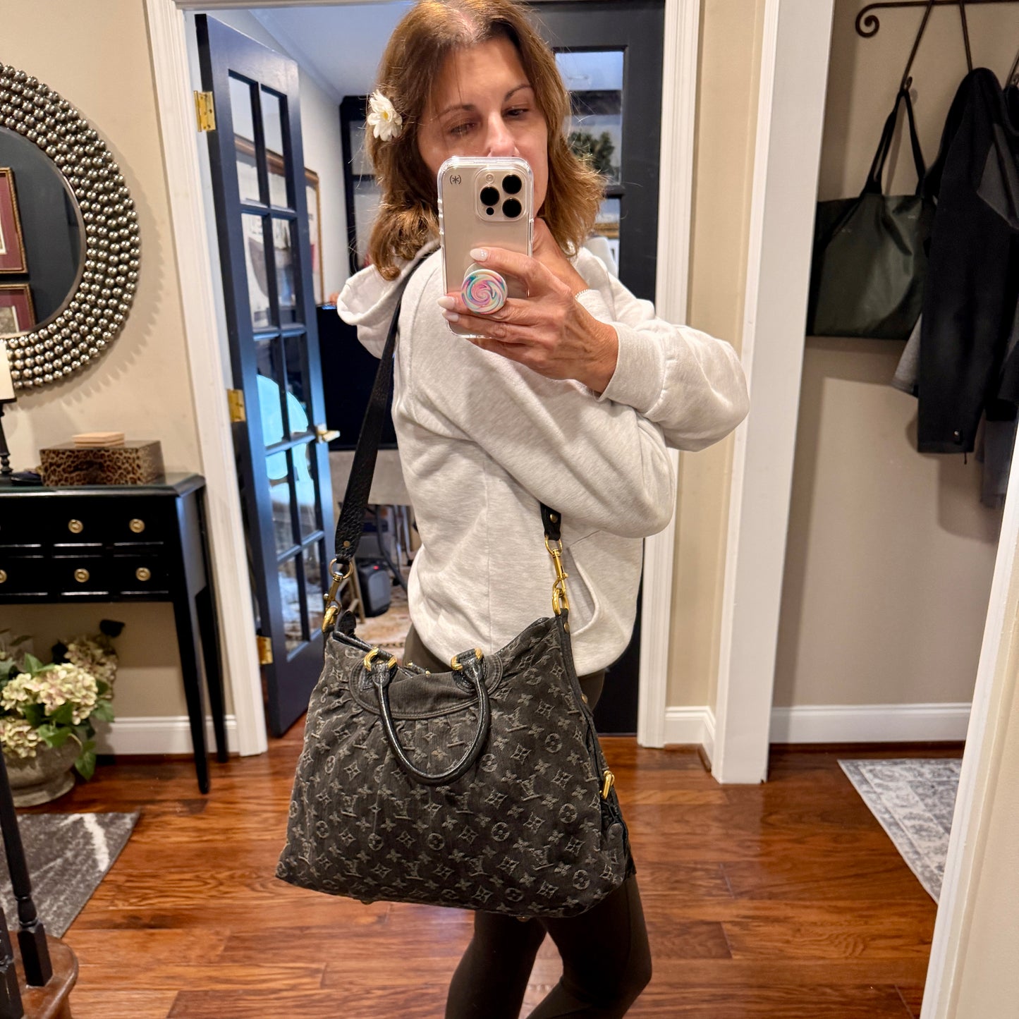 Louis Vuitton Neo Cabby