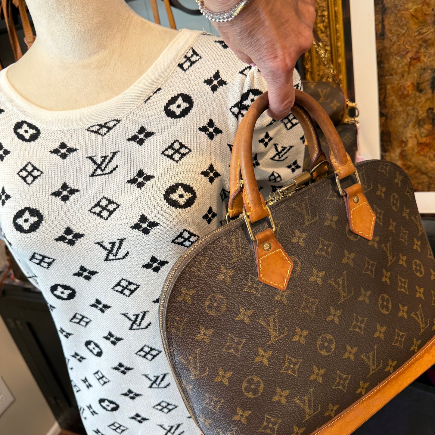 Louis Vuitton Alma PM