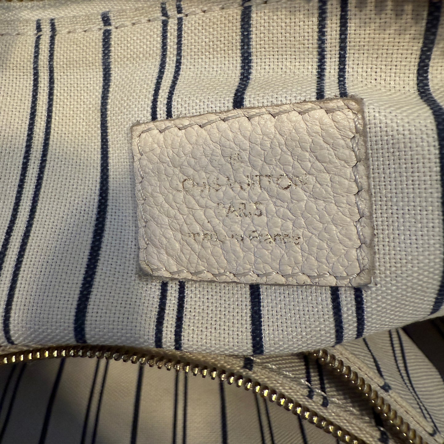 Louis Vuitton Lumineuse
