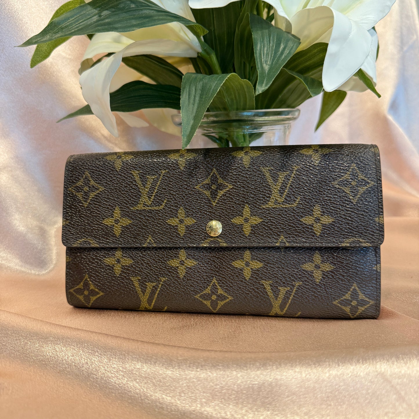 Louis Vuitton Sarah Wallet