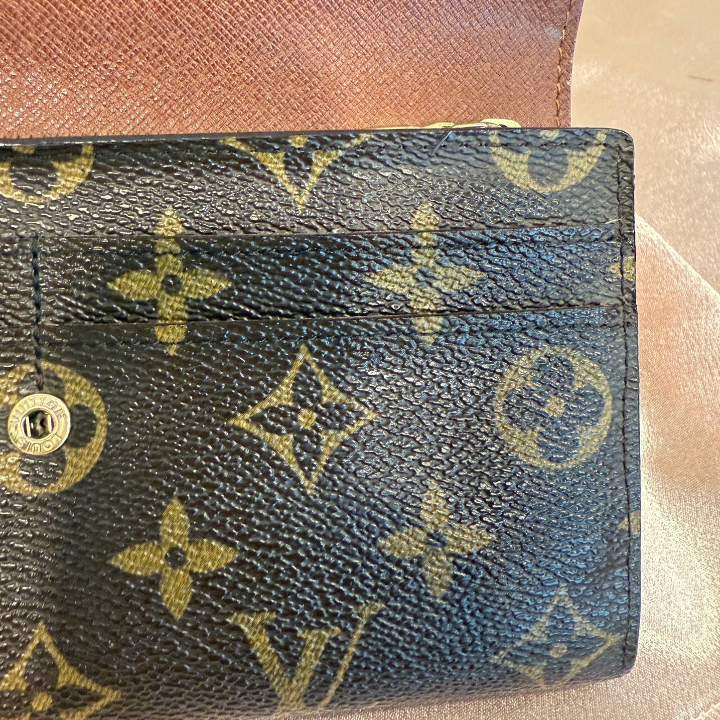 Louis Vuitton Sarah Wallet