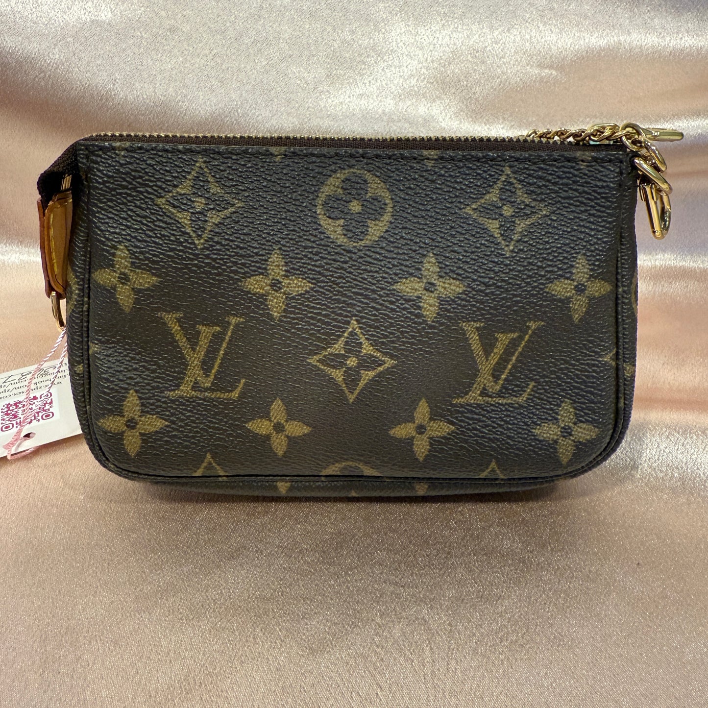 Louis Vuitton Mini Pochette