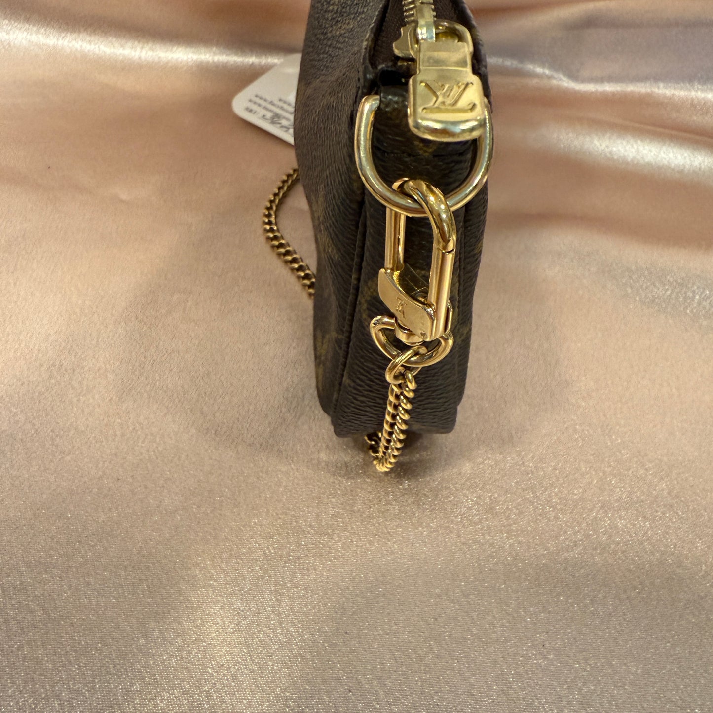 Louis Vuitton Mini Pochette