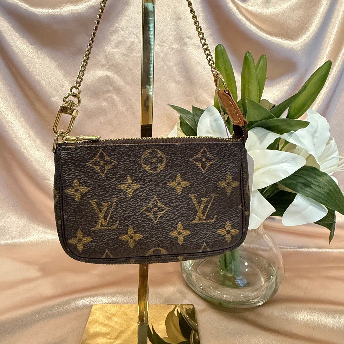 Louis Vuitton Mini Pochette