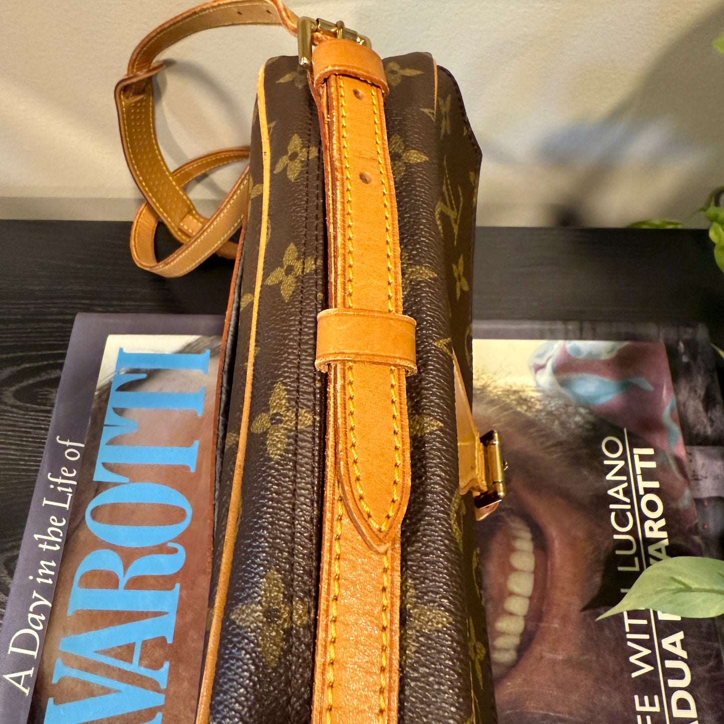 Louis Vuitton Jeune Fille