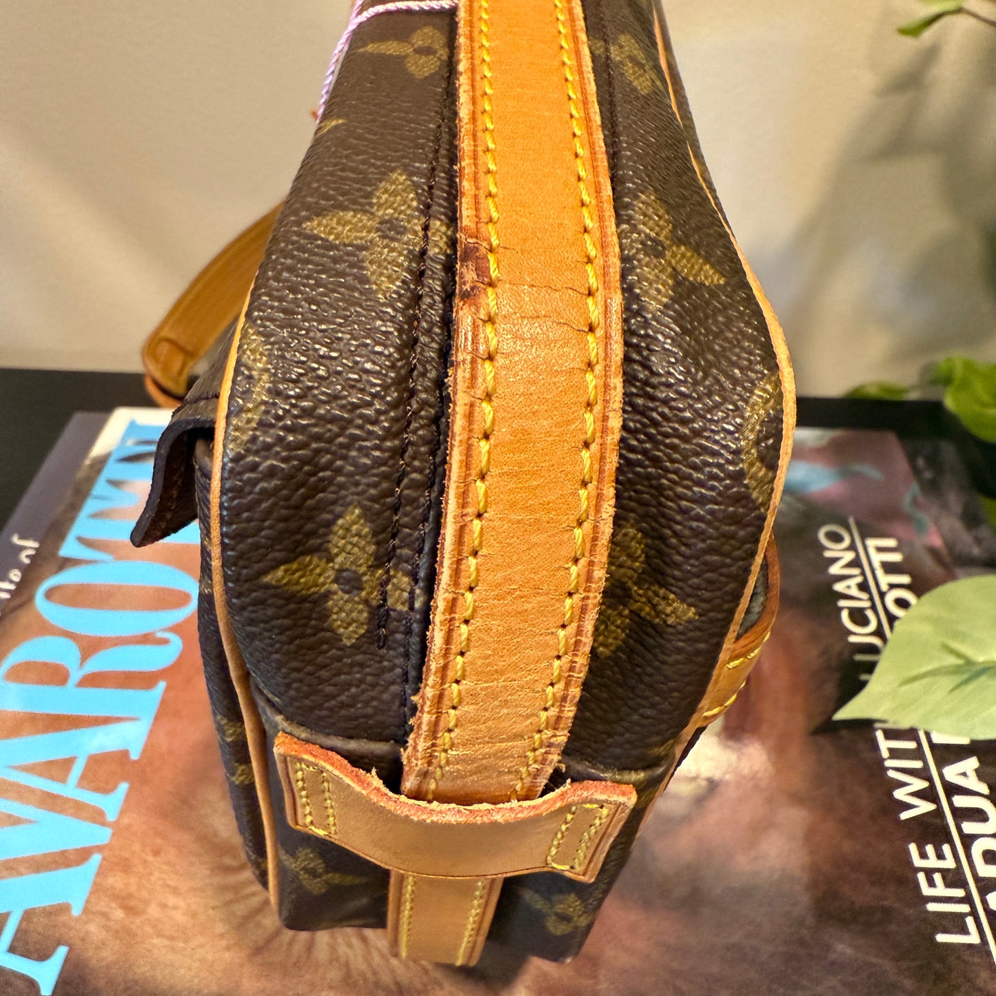 Louis Vuitton Jeune Fille