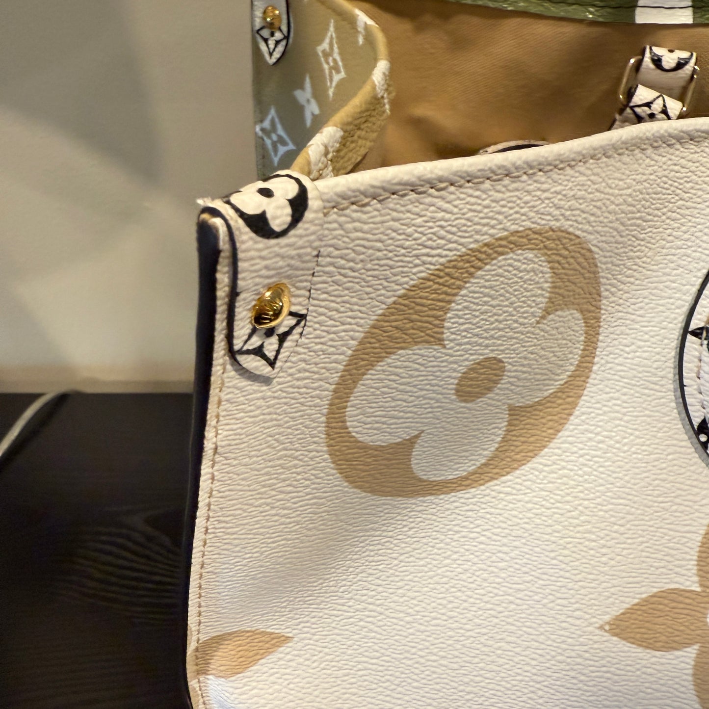 Louis Vuitton OnThe Go Limited Edition