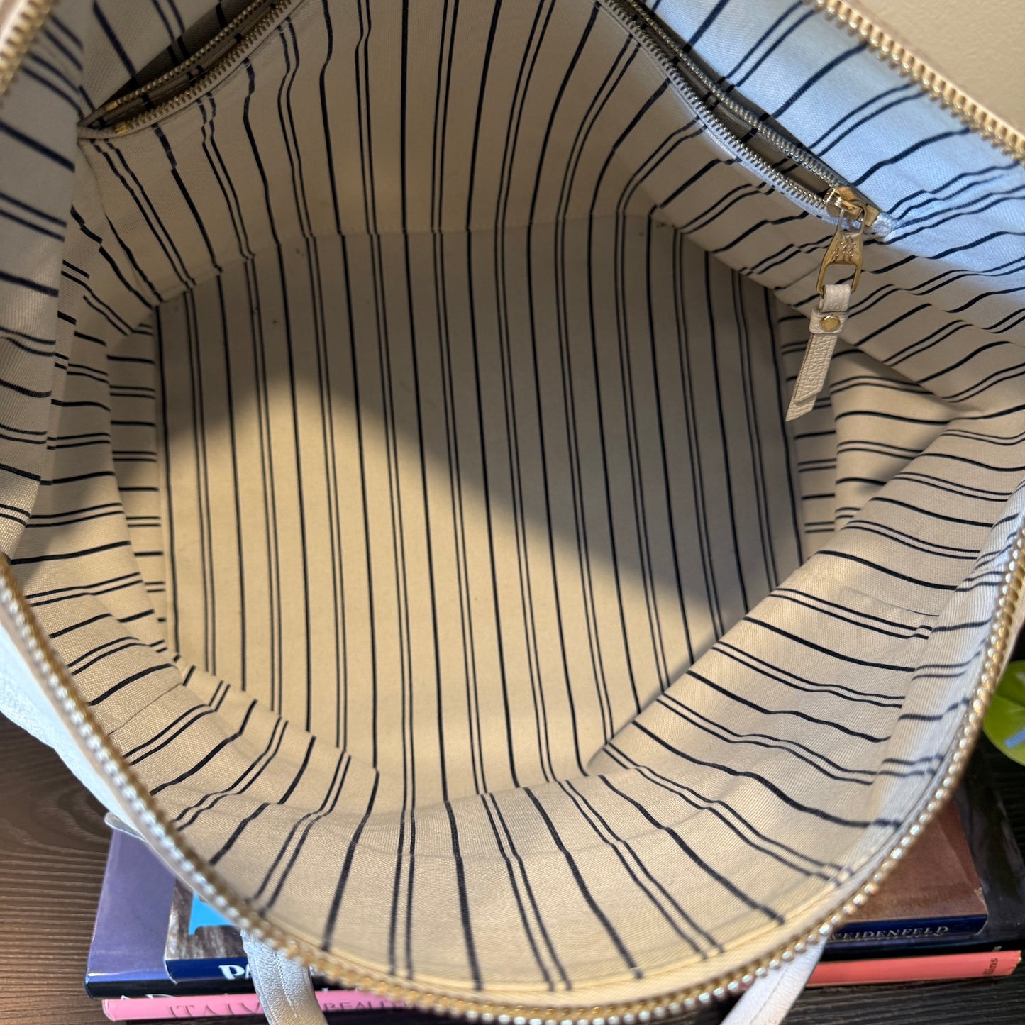 Louis Vuitton Lumineuse