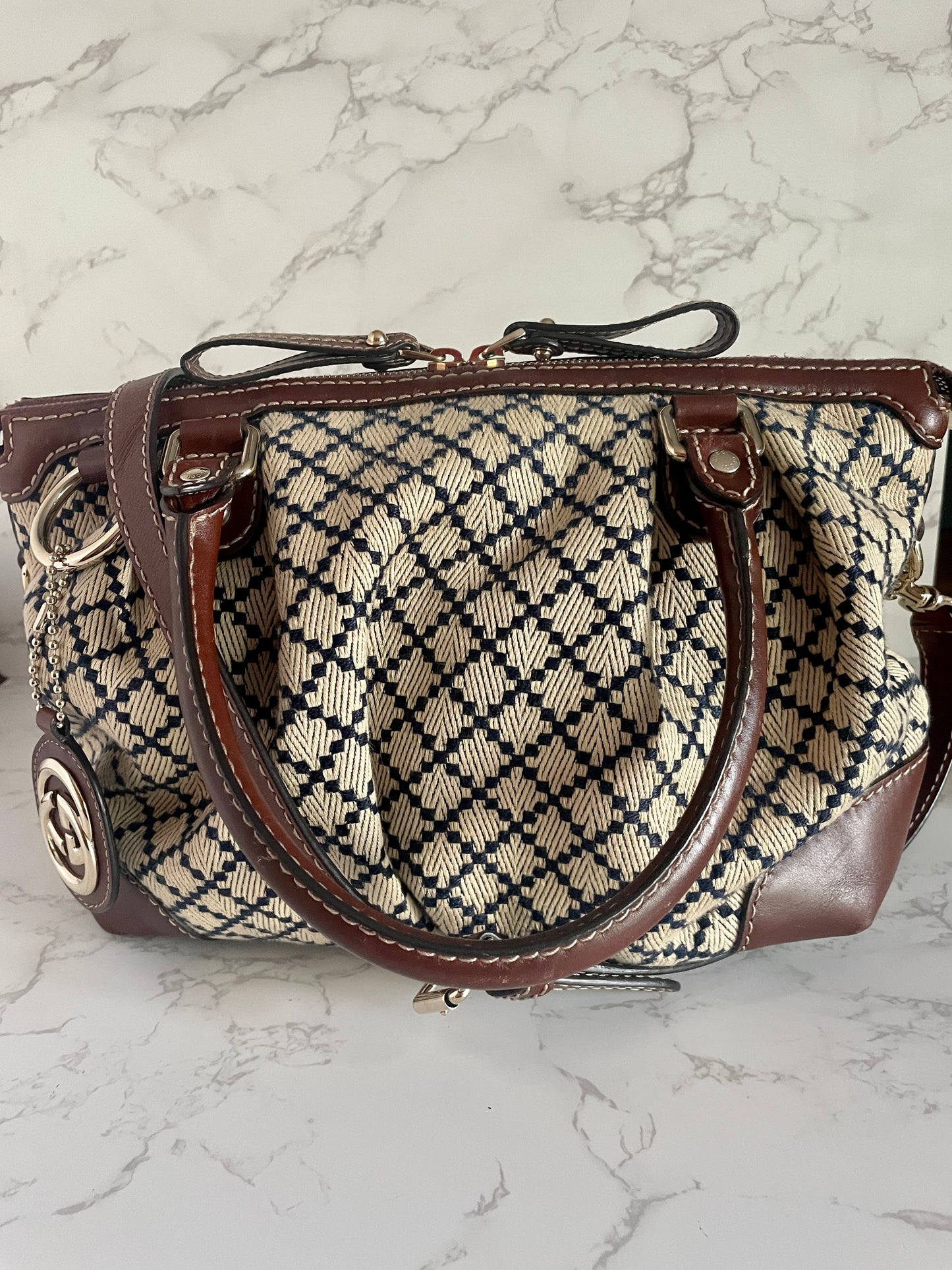 GUCCI BEIGE BLUE DIAMANTE SUKEY