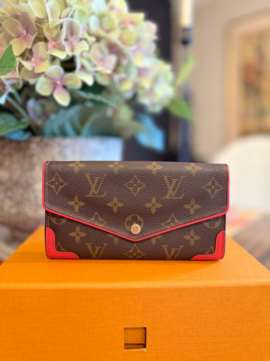 Louis Vuitton Retiro Sarah Wallet