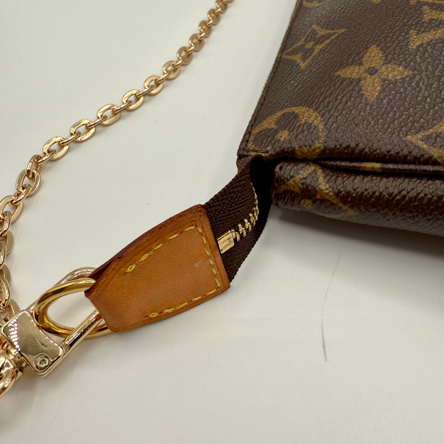 Louis Vuitton Pochette Accessories