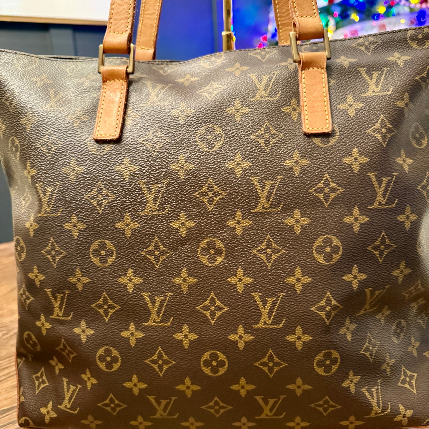 Louis Vuitton Cabas Mezzo