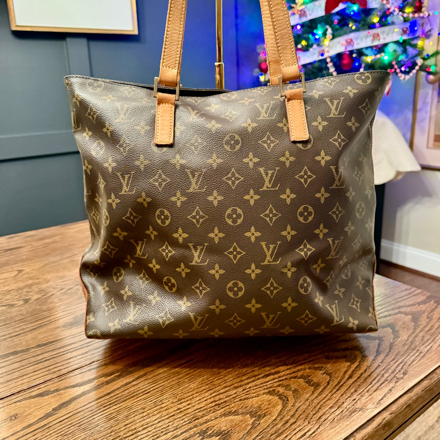 Louis Vuitton Cabas Mezzo