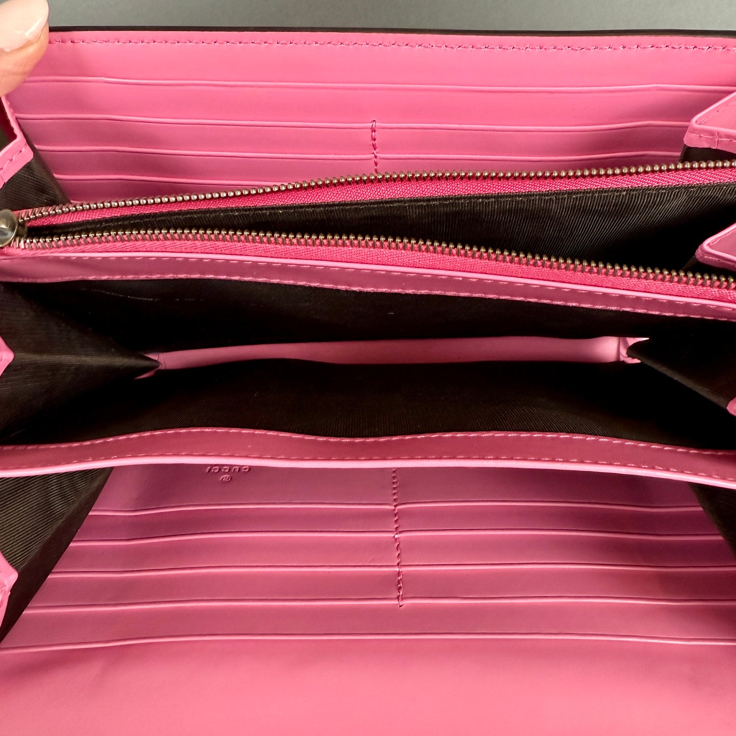 Gucci Double G Marmont Crossbody