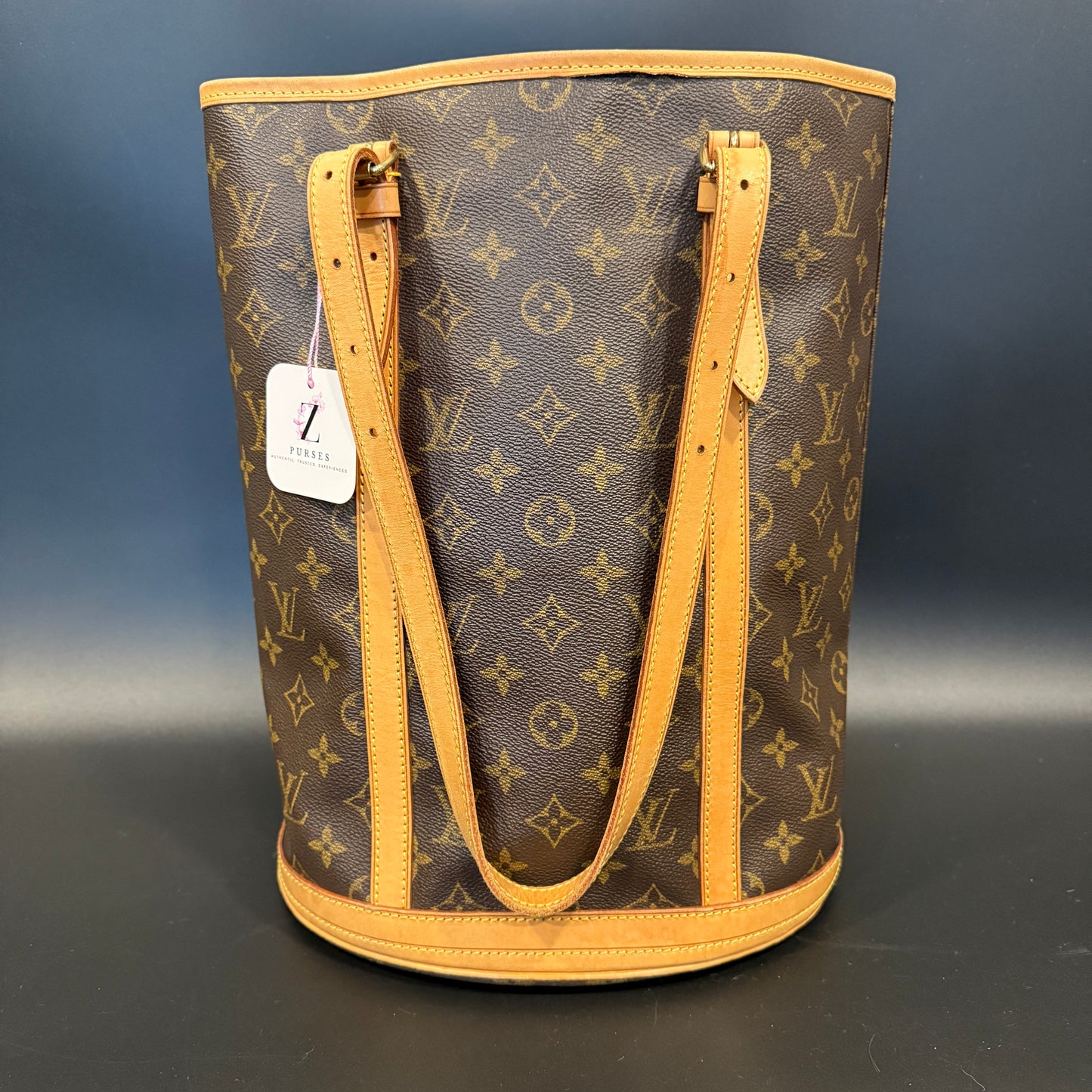 Louis Vuitton Bucket GM