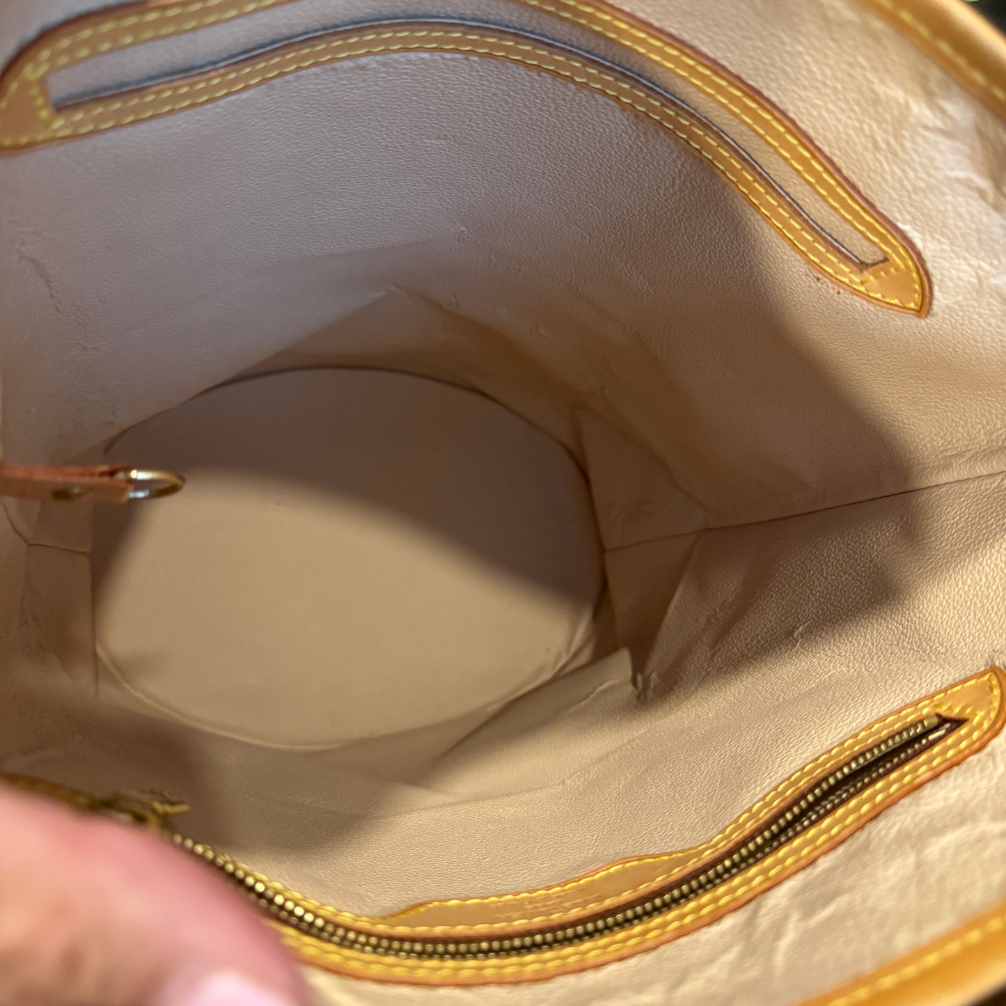 Louis Vuitton Bucket GM