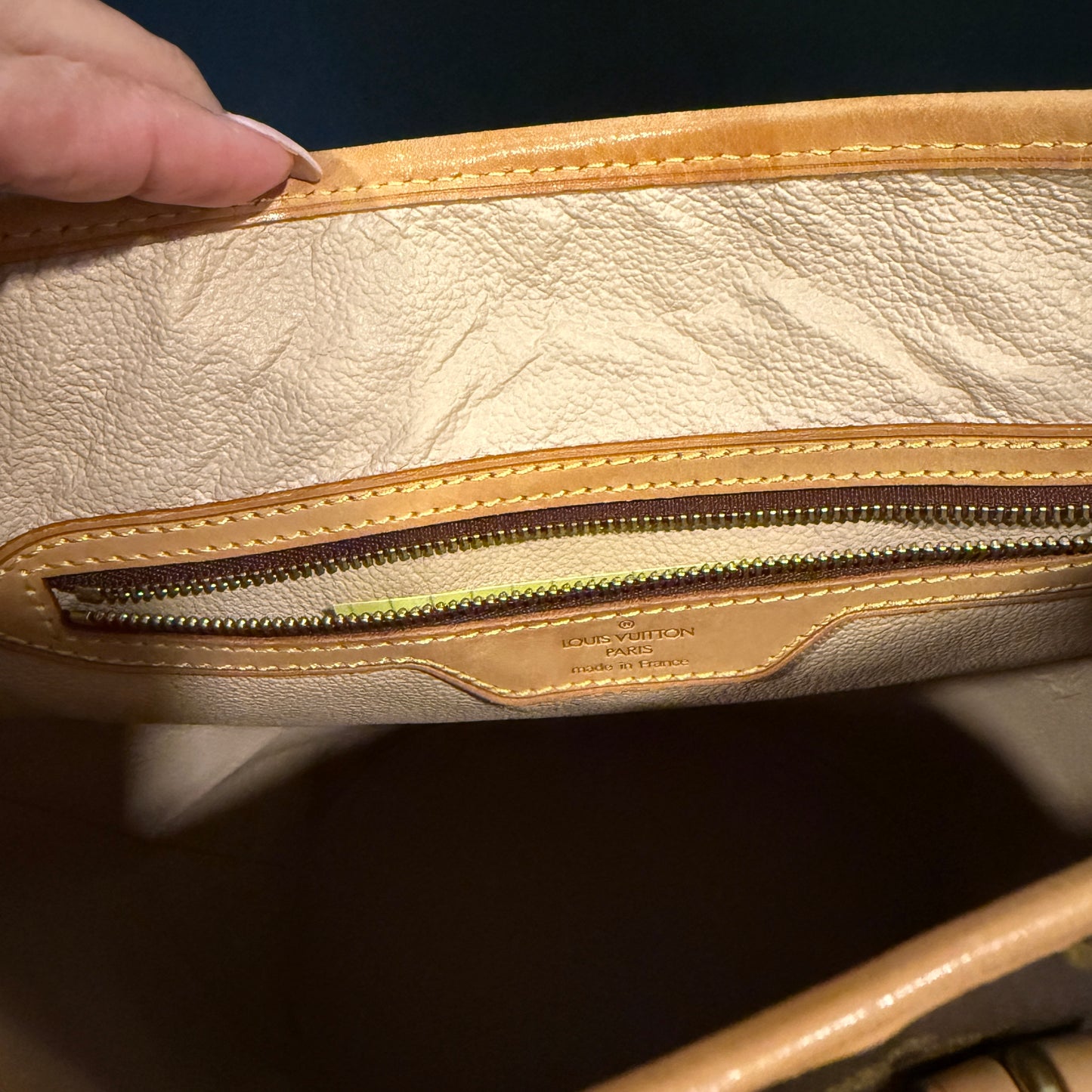 Louis Vuitton Bucket GM