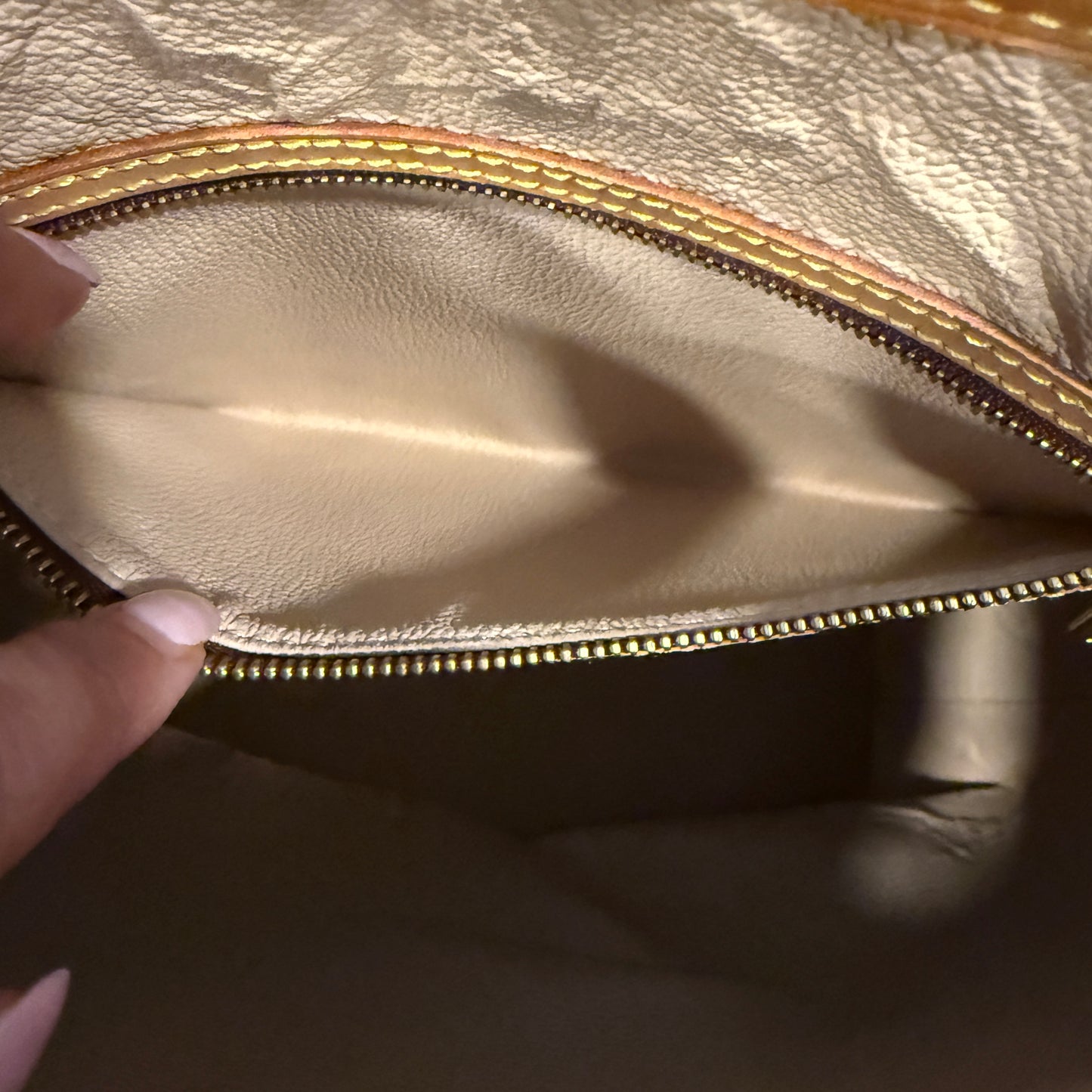 Louis Vuitton Bucket GM