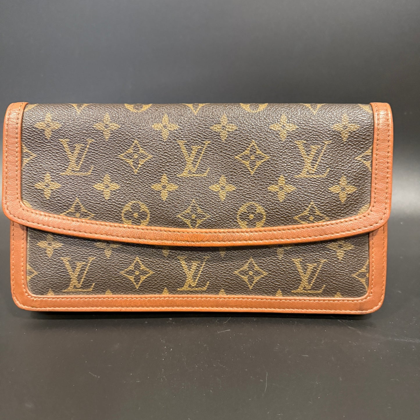 Louis Vuitton Pochette Dame Small