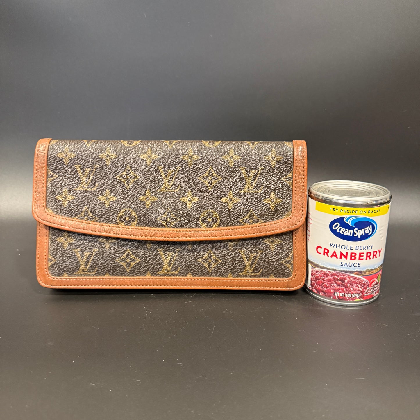 Louis Vuitton Pochette Dame Small