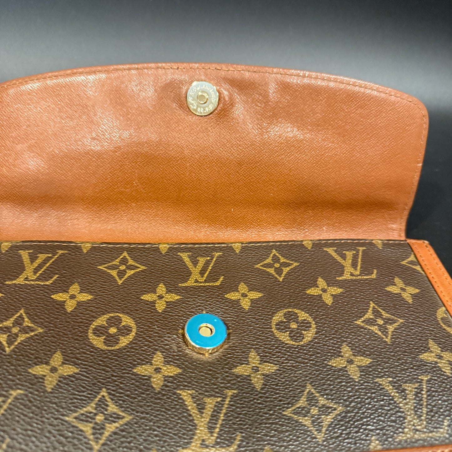 Louis Vuitton Pochette Dame Small