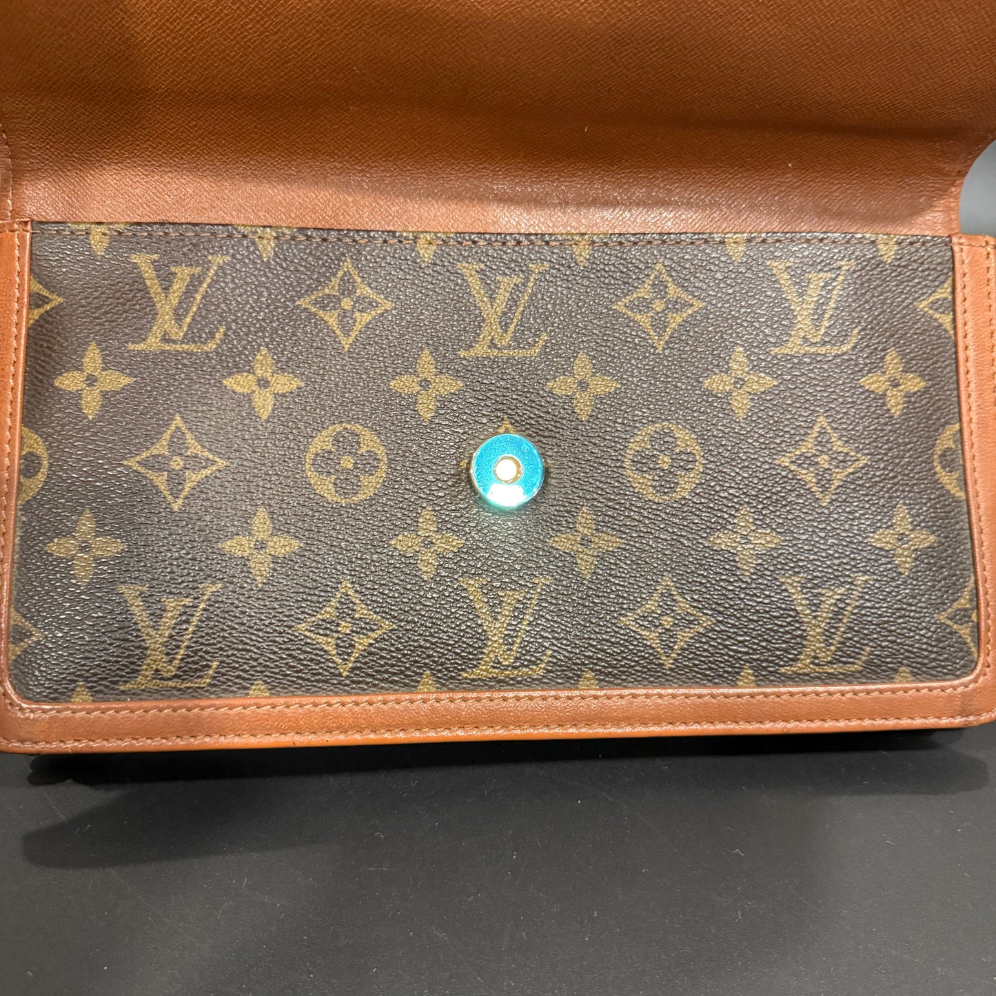 Louis Vuitton Pochette Dame Small