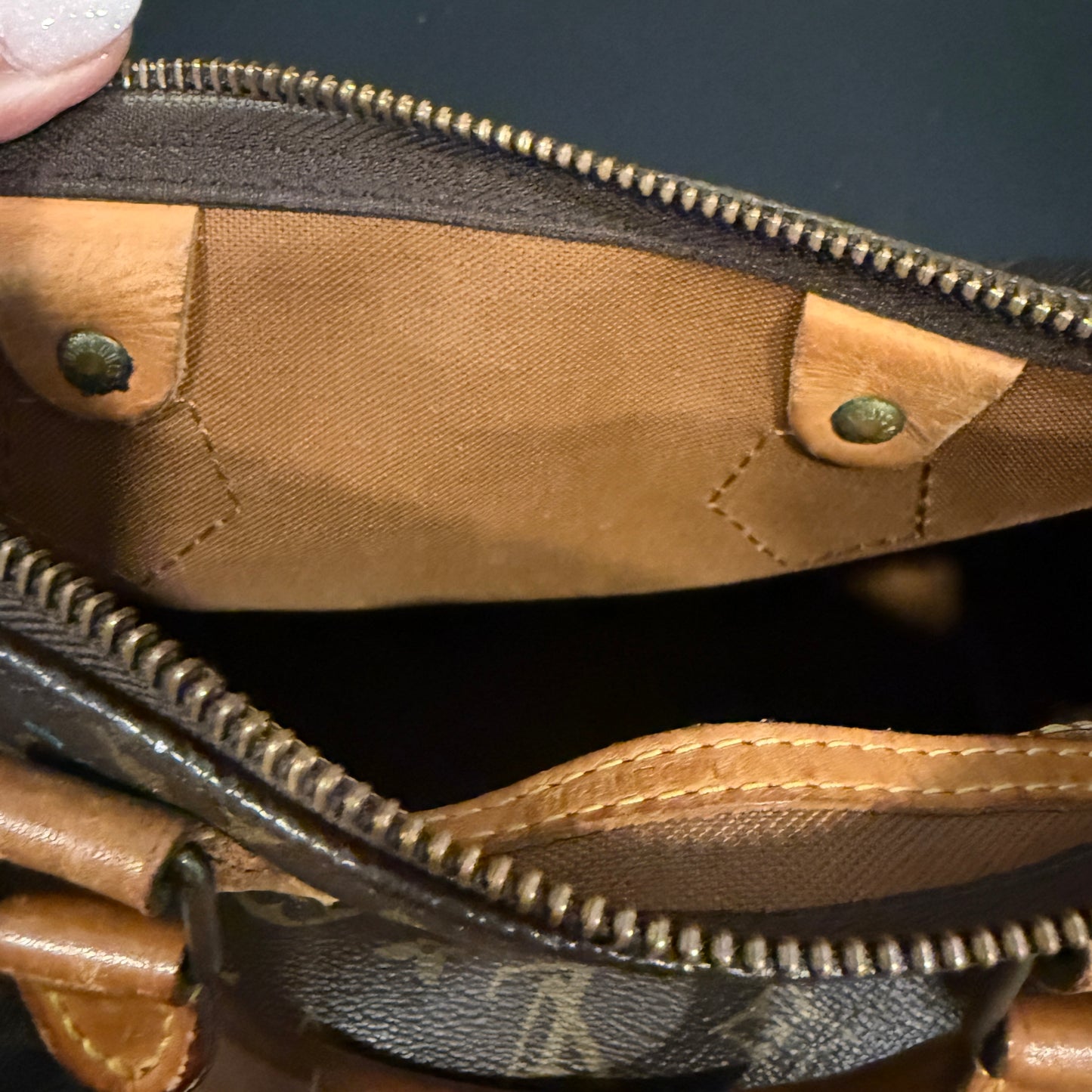 Louis Vuitton Speedy 25