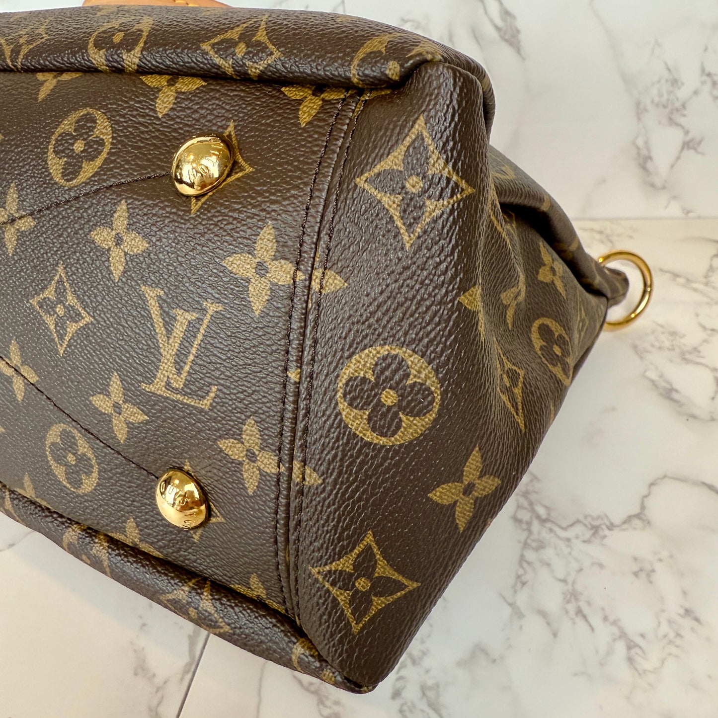 Louis Vuitton Pallas MM