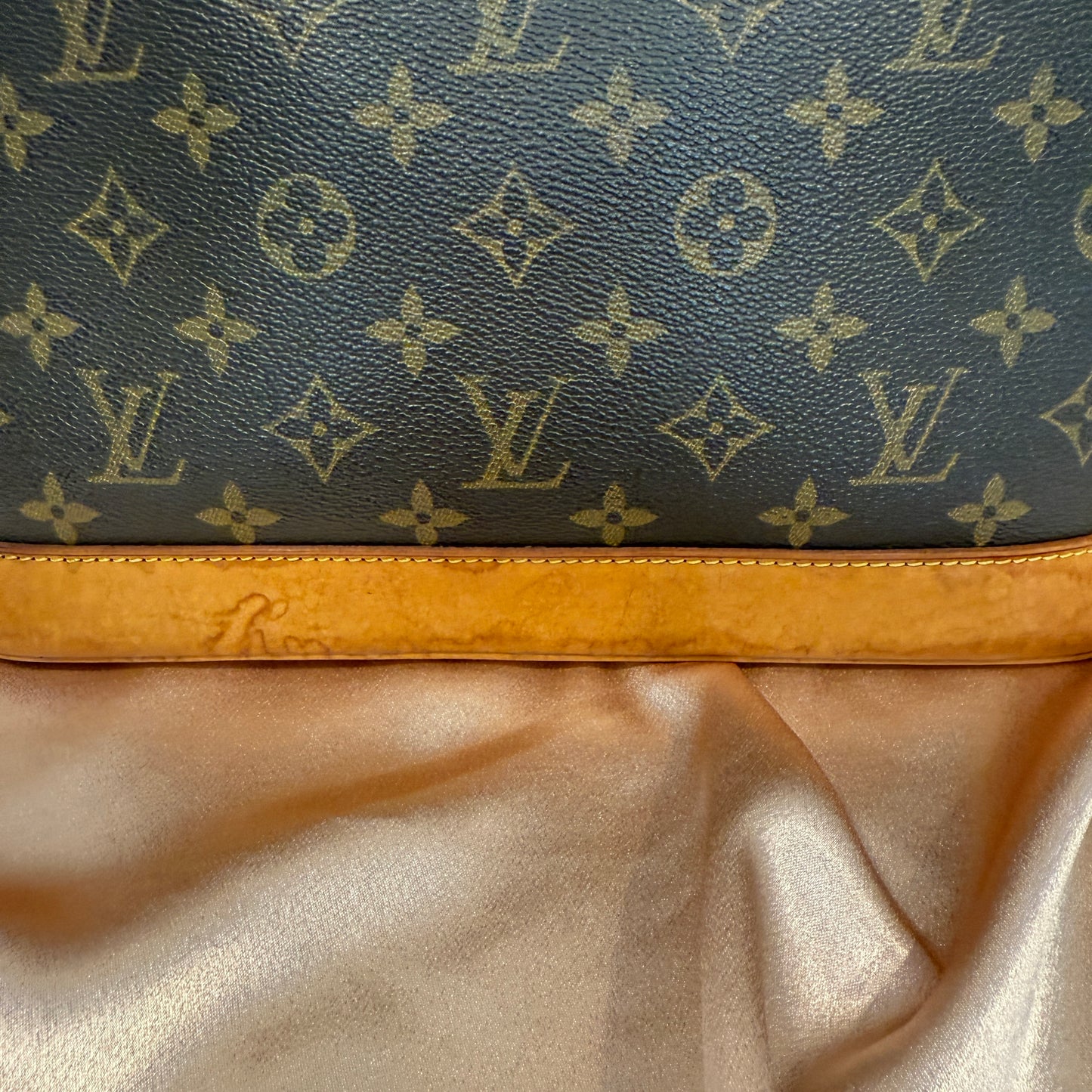 Louis Vuitton Alma PM
