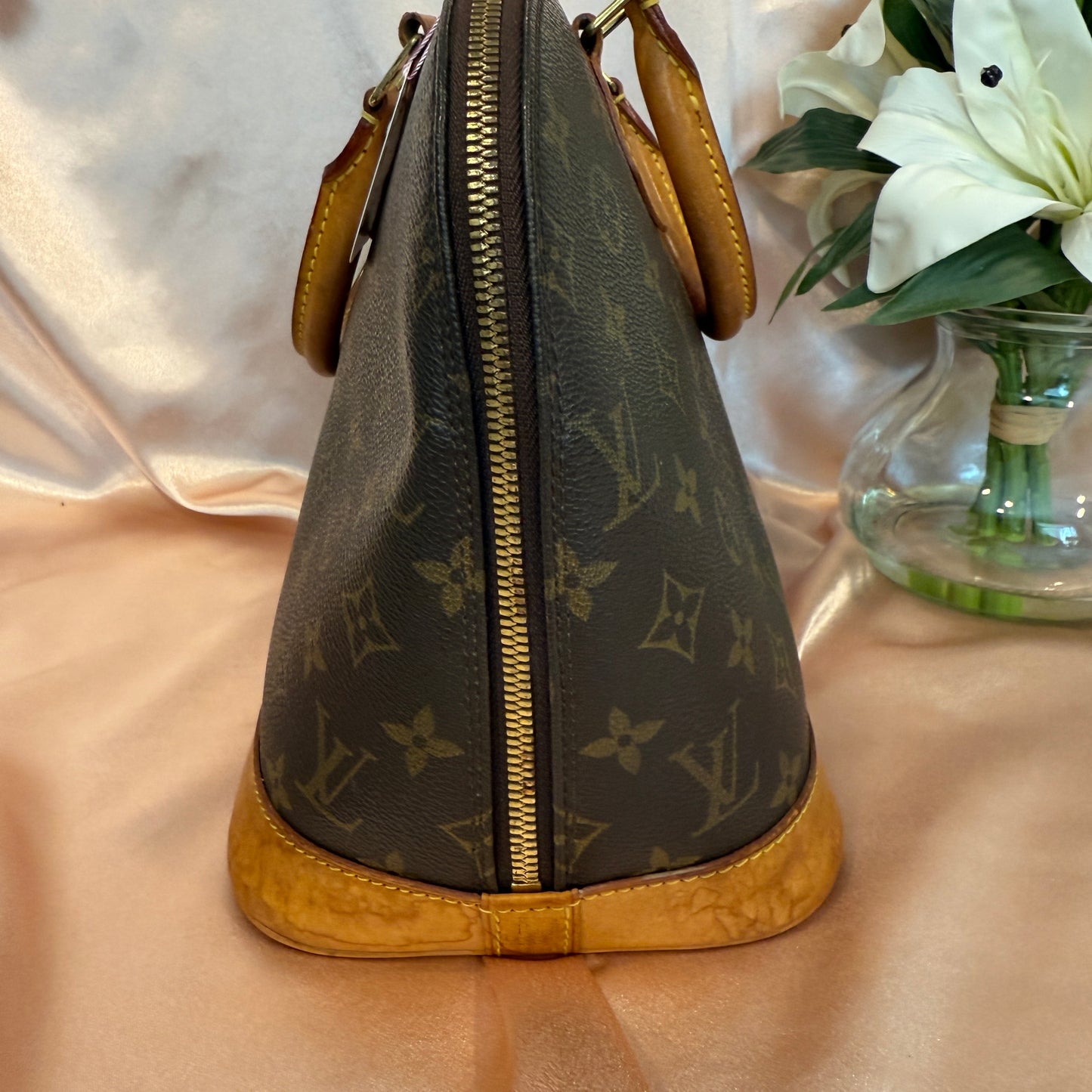 Louis Vuitton Alma PM
