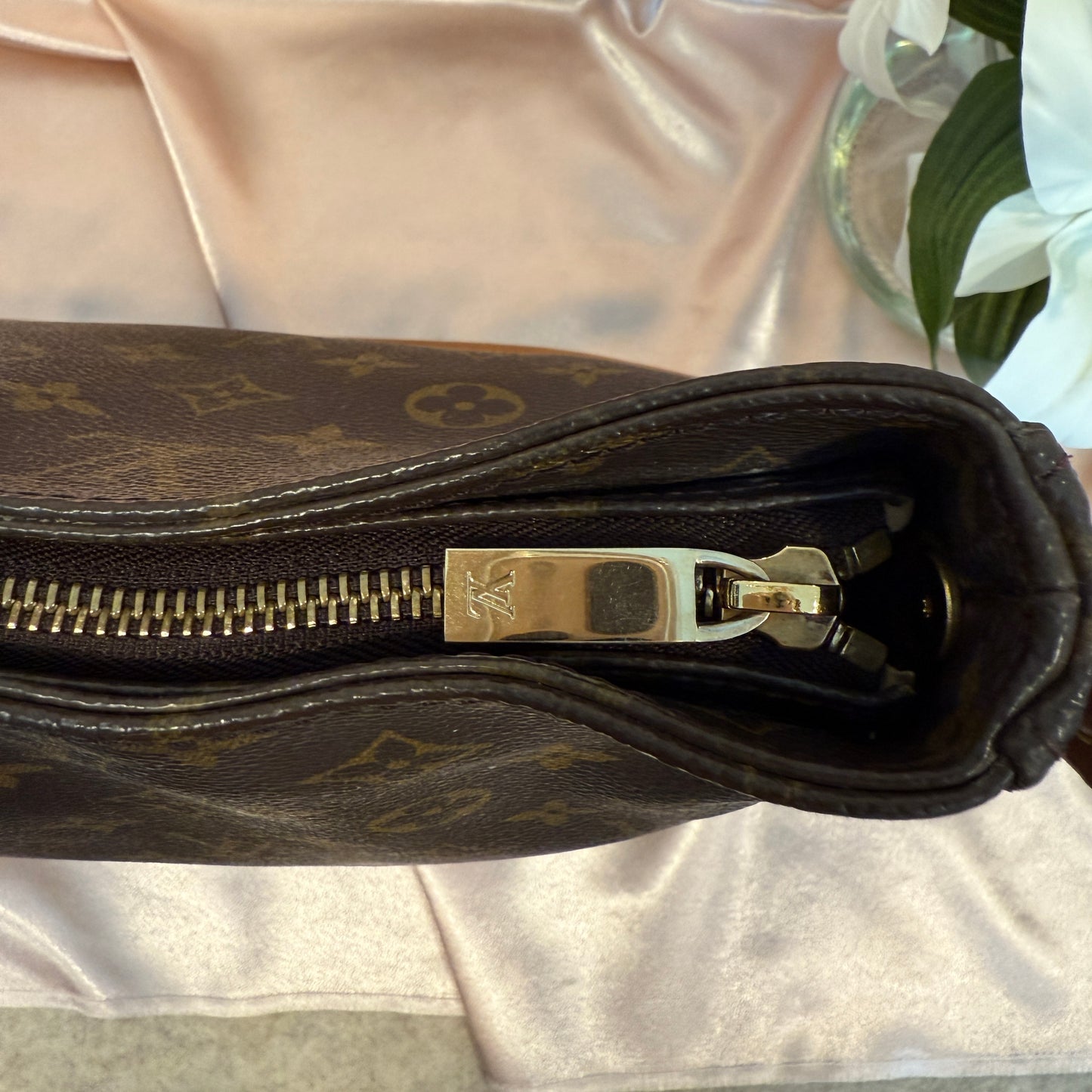 Louis Vuitton Looping GM