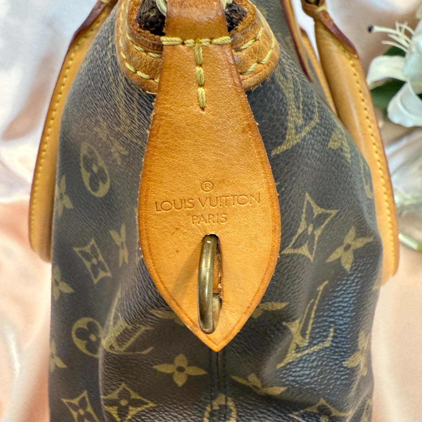 Louis Vuitton LockIt