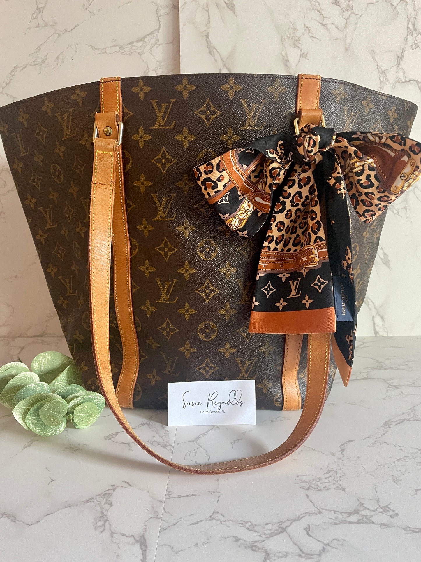 Louis Vuitton Sac Shopping Tote