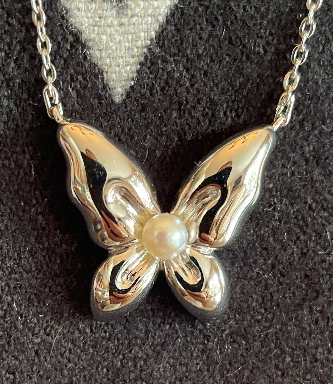 MIKIMOTO SILVER 925 AND PEARL NECKLACE