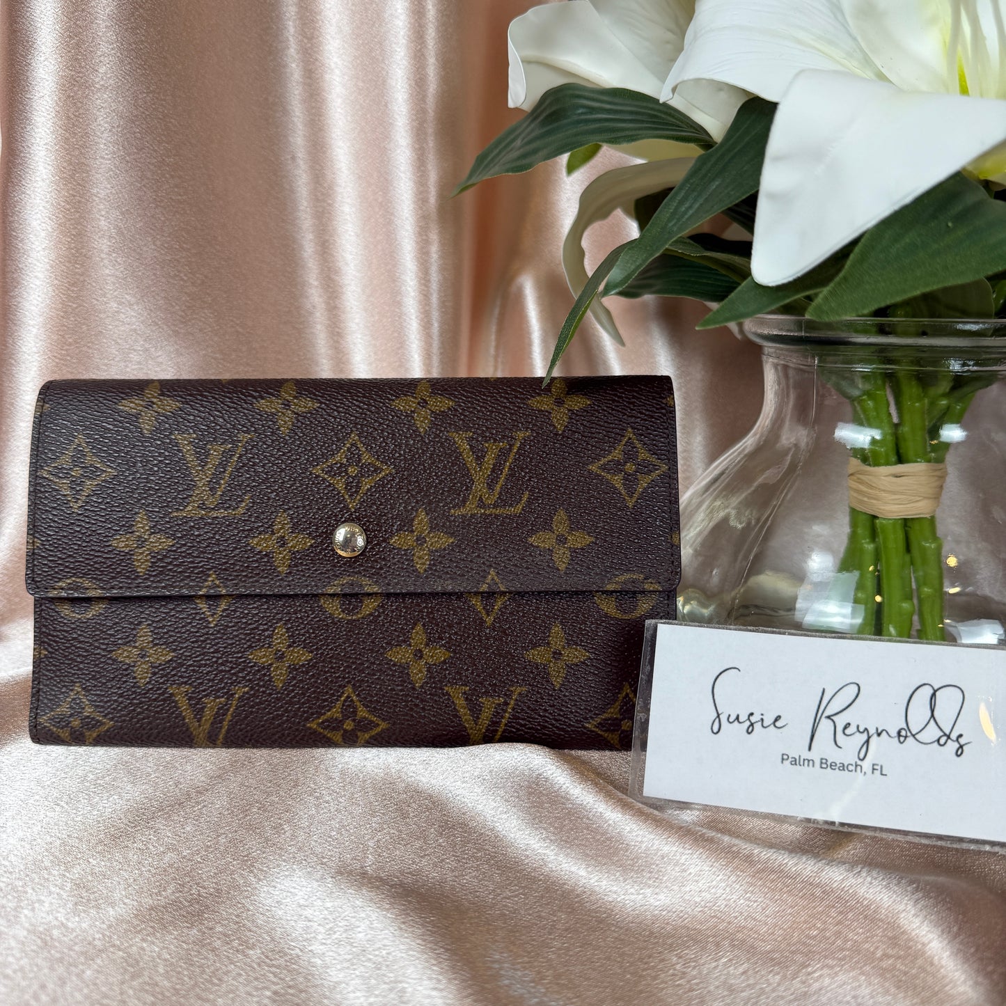 Louis Vuitton International Wallet