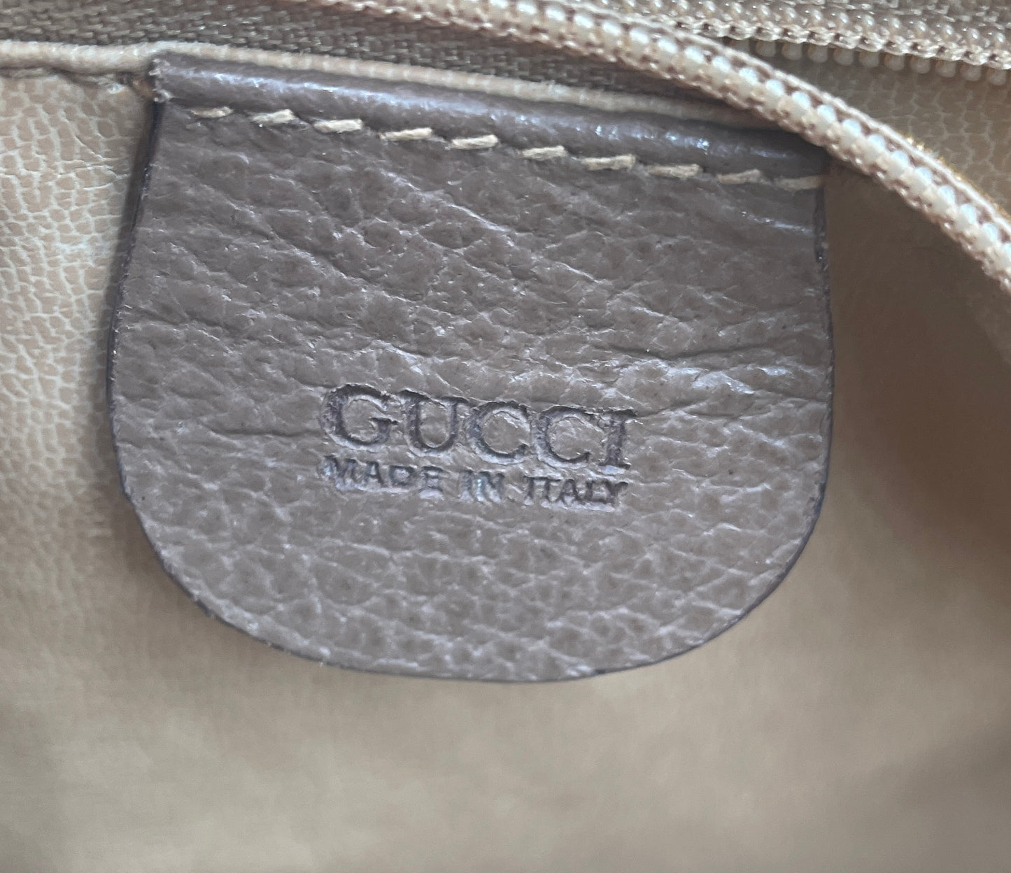 GUCCI GG CROSSBODY