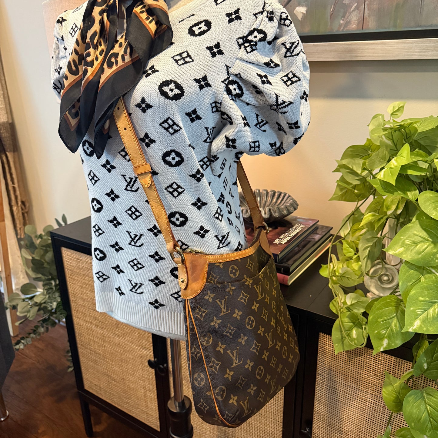 Louis Vuitton Odeon