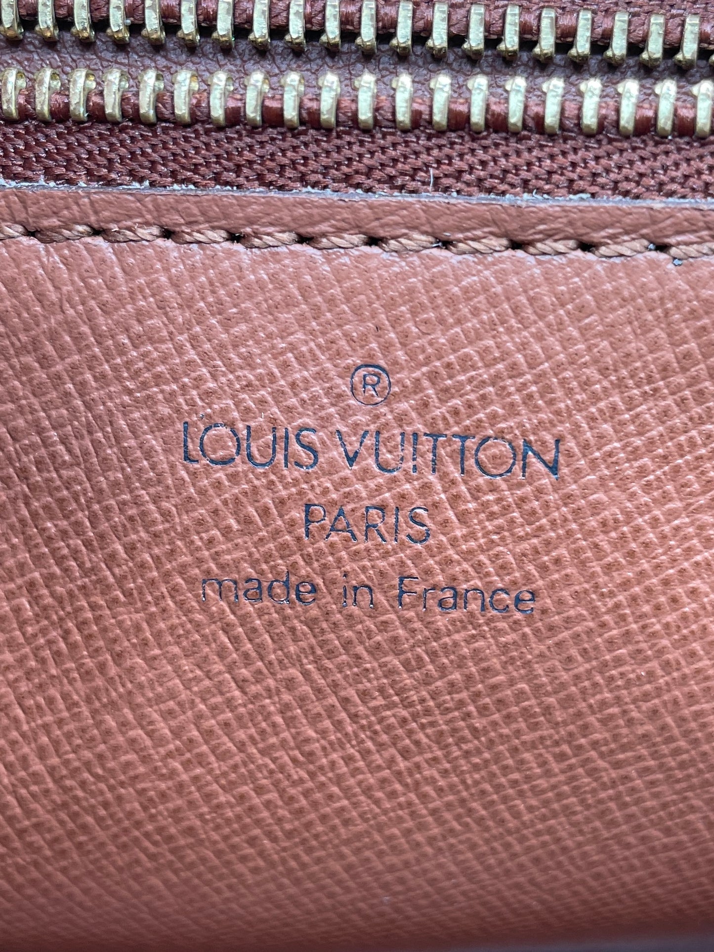 LOUIS VUITTON EPI TROCADERO