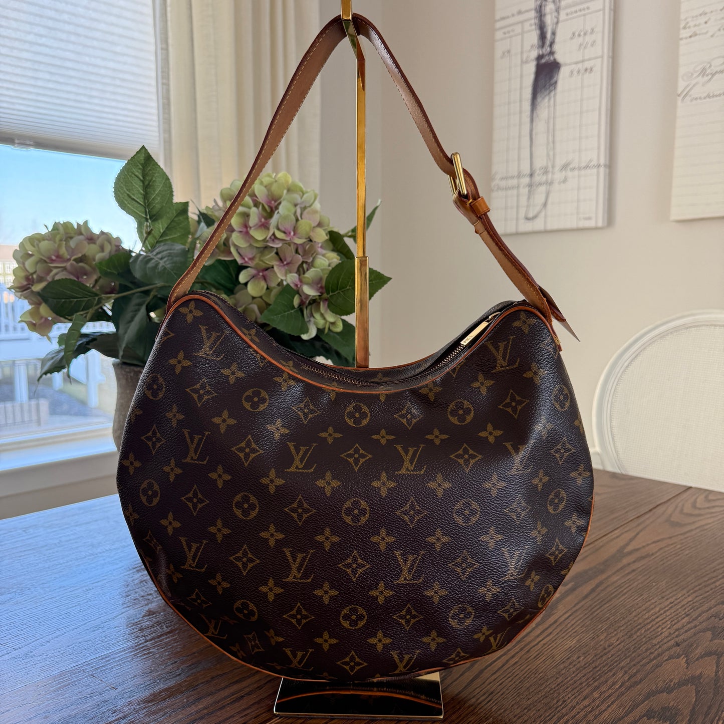 Louis Vuitton Croissant MM