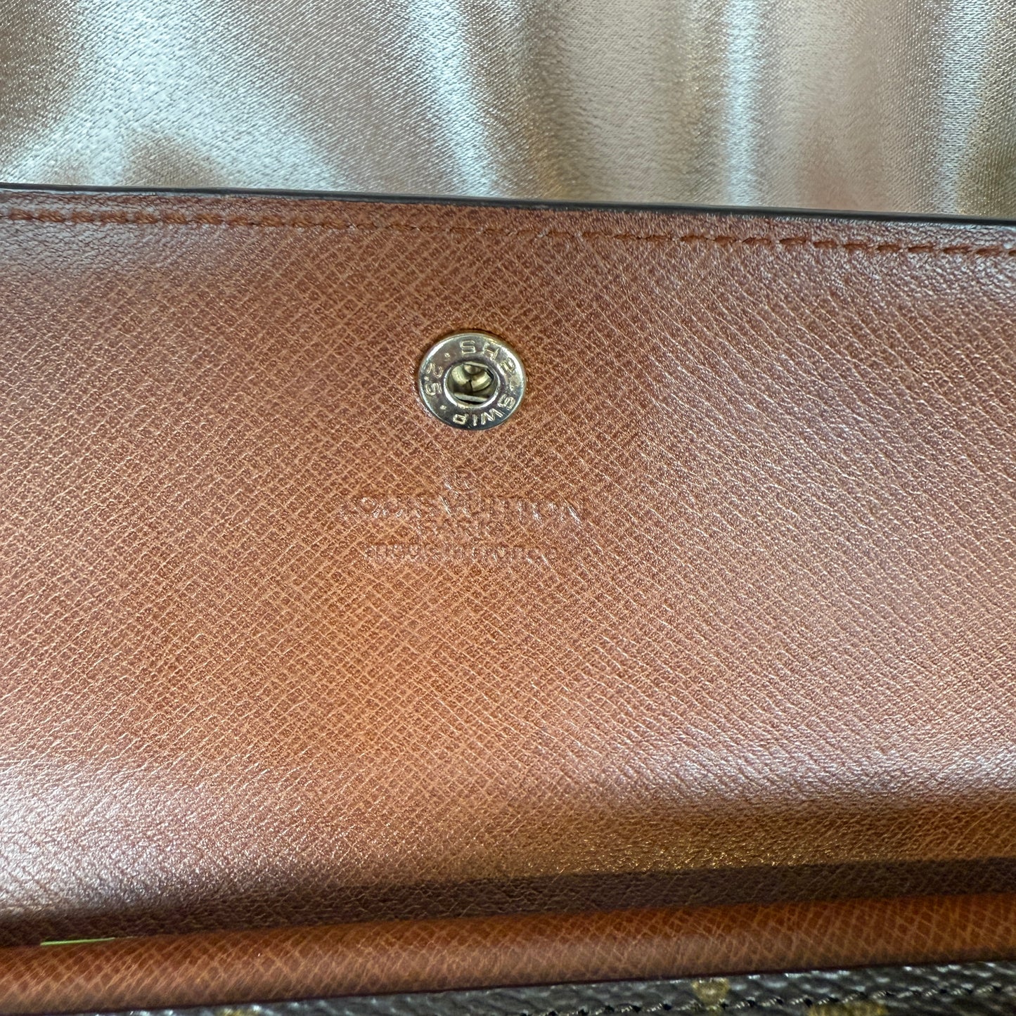 Louis Vuitton International Wallet