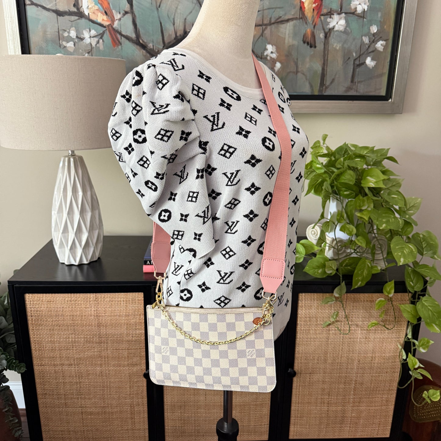 Louis Vuitton Neverfull MM Pouch