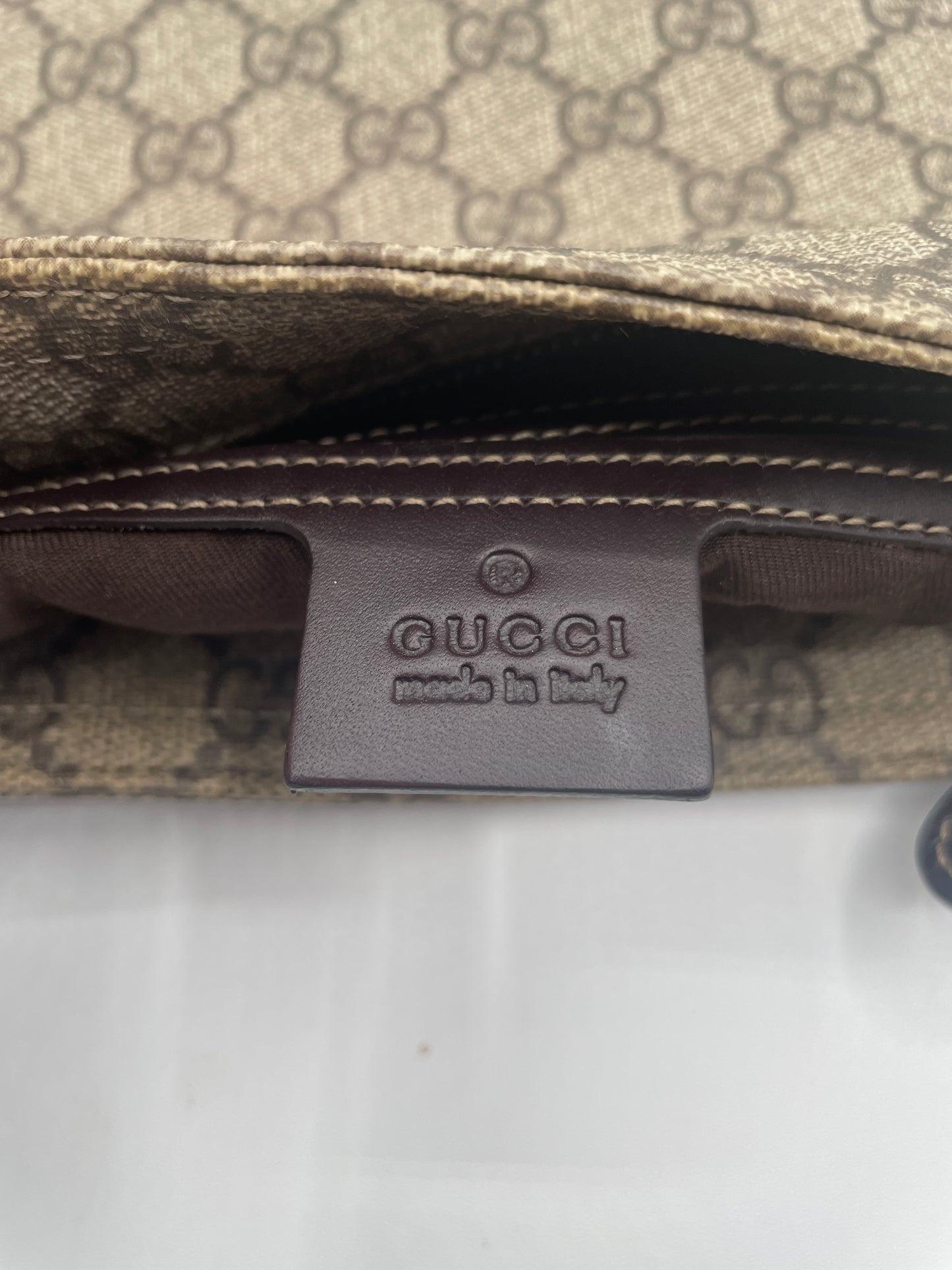 GUCCI MESSENGER CROSSBODY