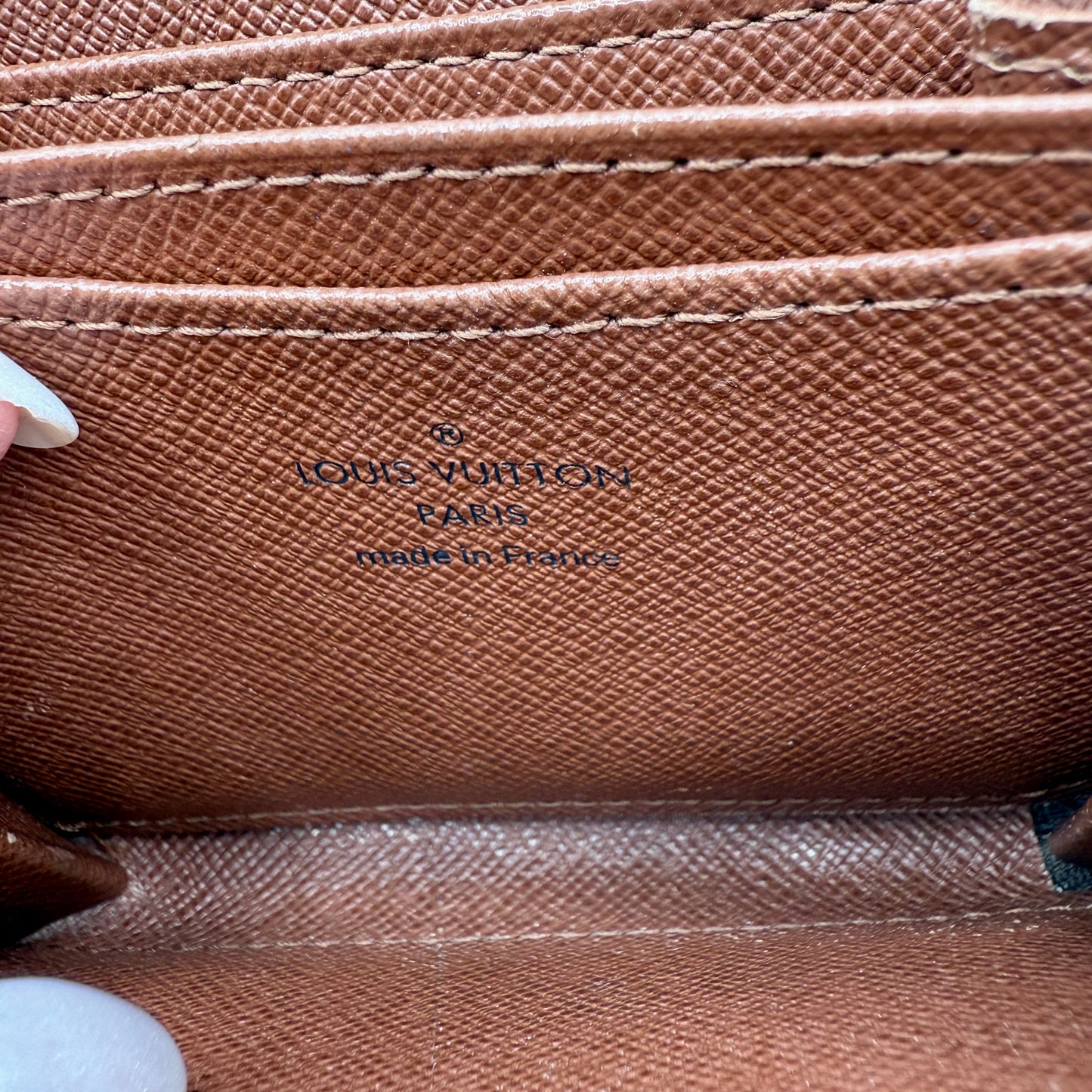 Louis Vuitton Zippy Card Case