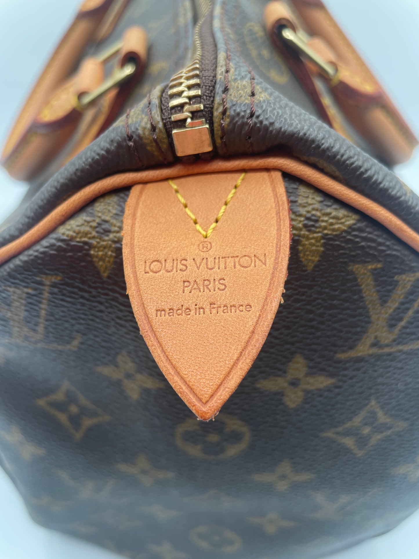 Louis Vuitton Speedy 30