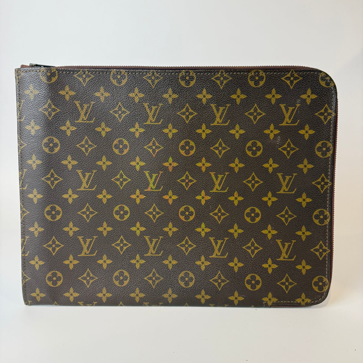 Louis Vuitton Portfolio